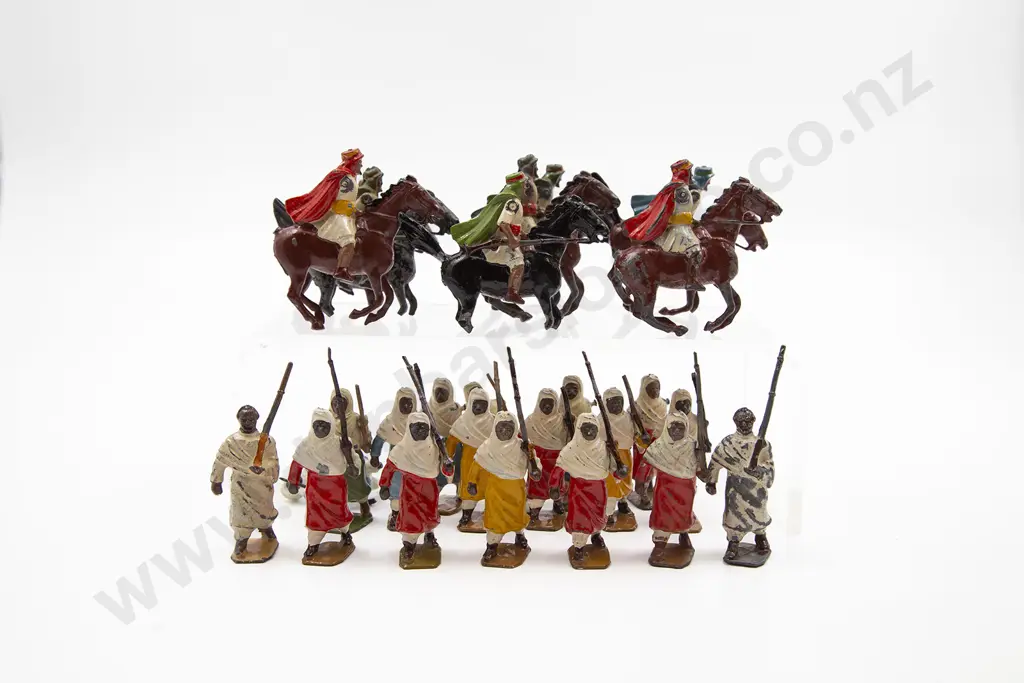Britains Arab Display 26pces Image 1++
