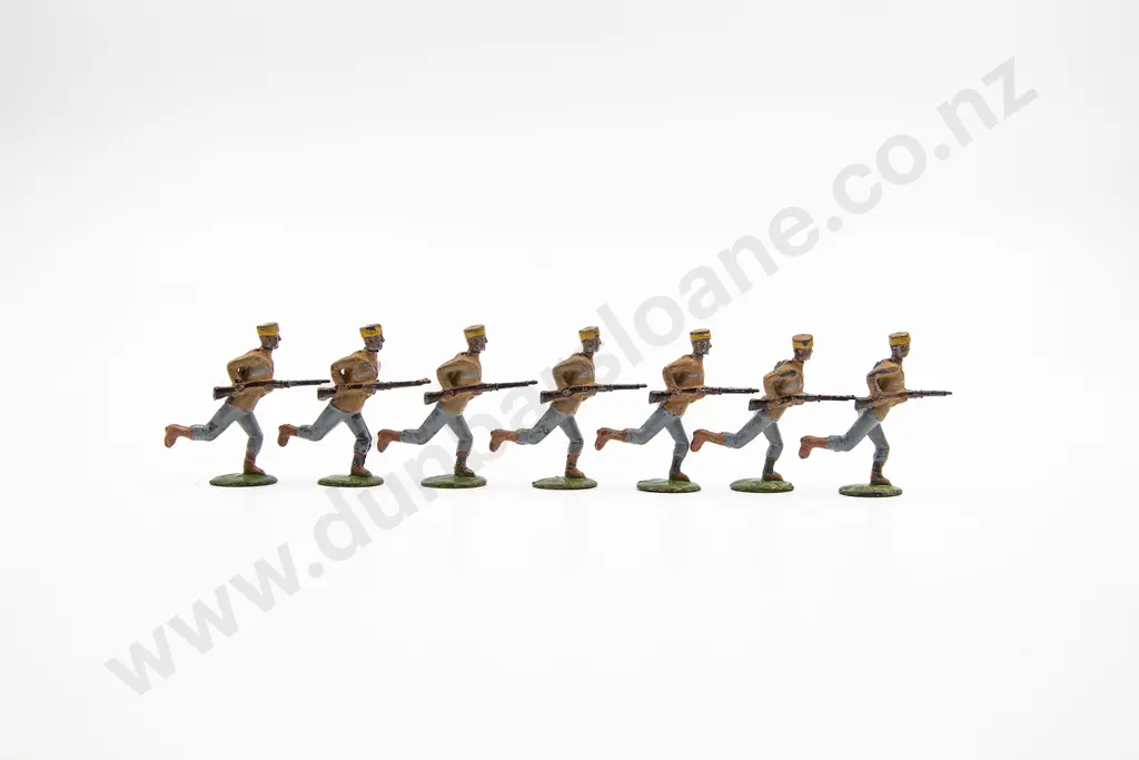 Britains Armies of the World 7pces Image 1++