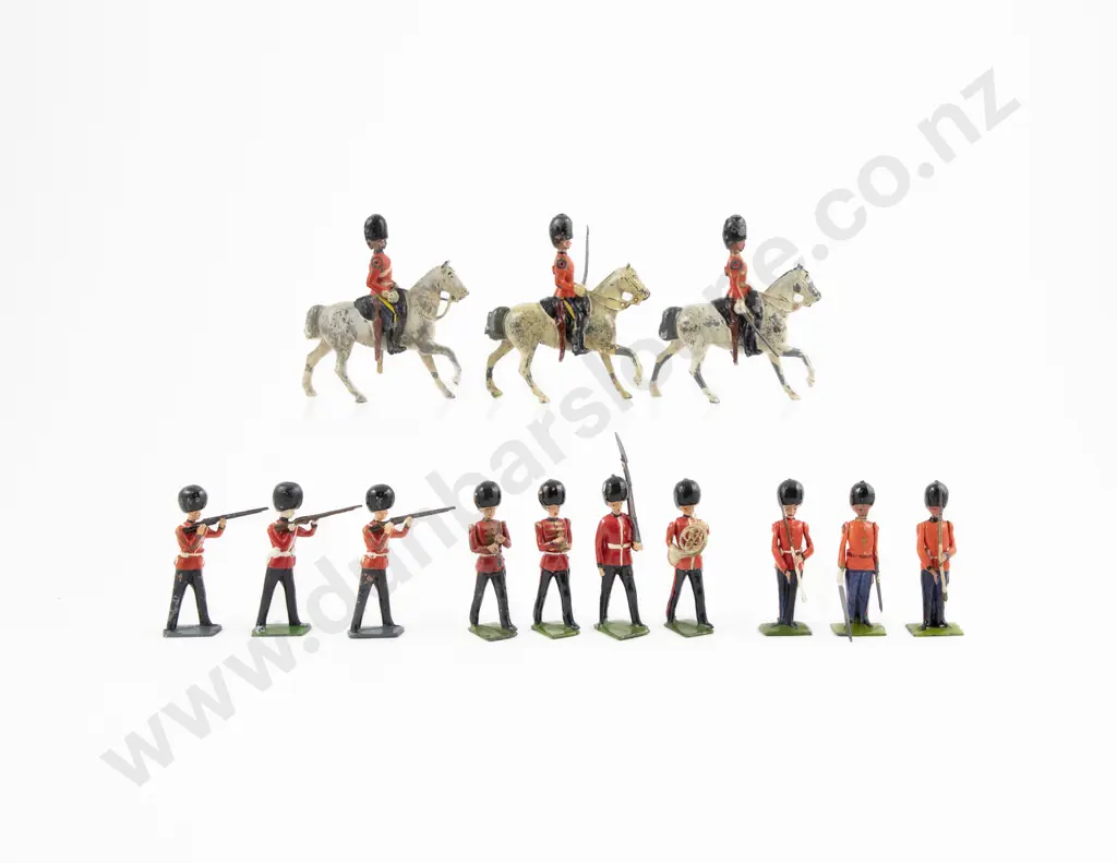 Britains Coldstream Guards Band Scots Guards and Greys 30pces Image 1++