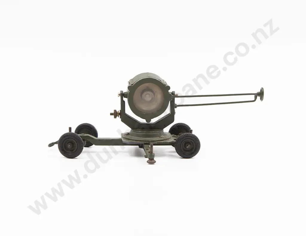 Britians Searchlight on Chassis Image 1++