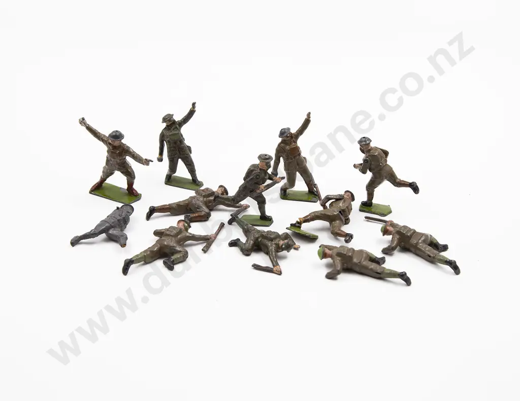 Britains Soldiers In Action 12pces Image 1++