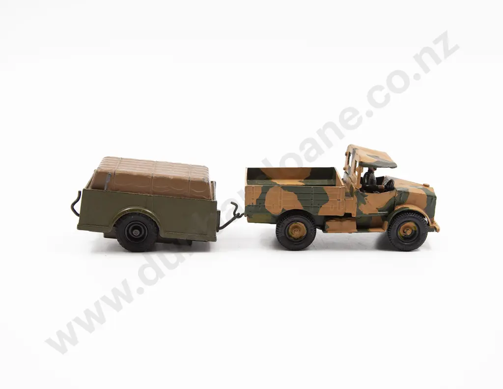 Britains Beetle Lorry and Clockwork Trailer Image 1++