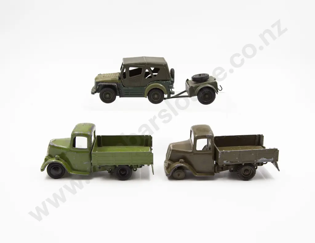 Two Britains Six Wheeled Tippy Lorry's Image 1++