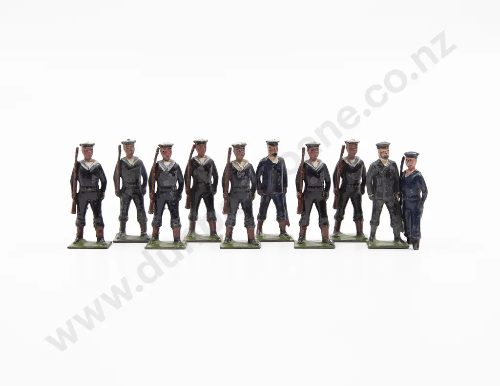 Britains Royal Navy with Two Officers 10pces Image 1++