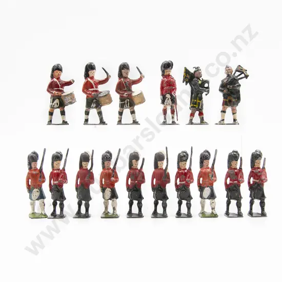 Early Britains and Other Manufacture Gordon Highlanders 16pces