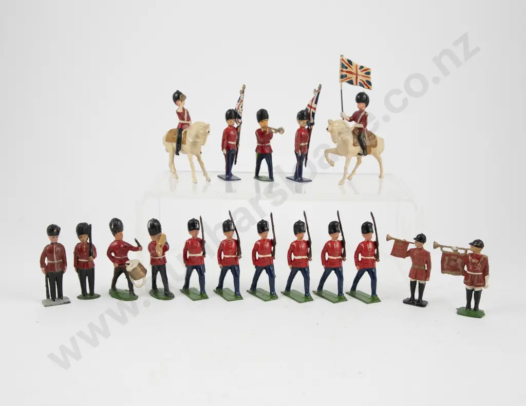 Mixed Lot Charbens and Crescent Scots Guards 47pces Image 1++