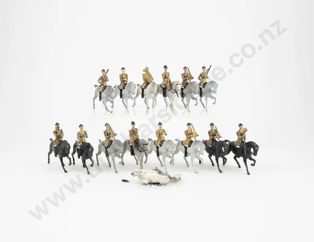Britains Band of the Life Guards 14pces Image 1++