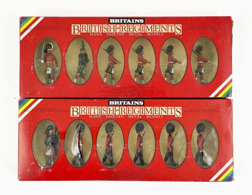 Boxed Britians 7237 and 7238 Image 1++