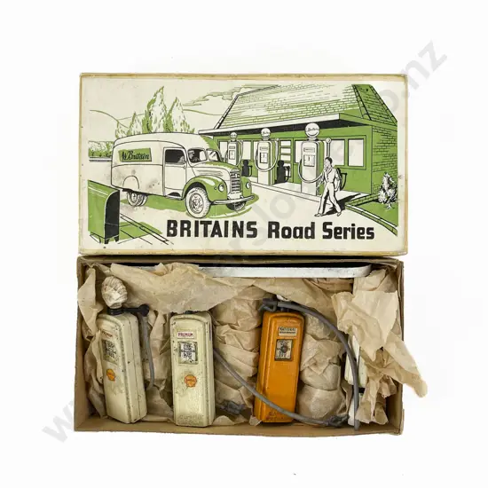 Boxed Britains Road Series Petrol Pumps Set No 9683