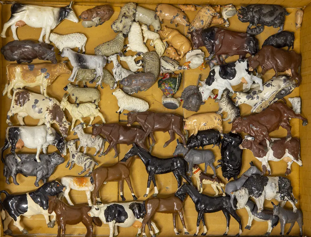 Mainly Britains Various Farm Animals approx 70pces Image 1++