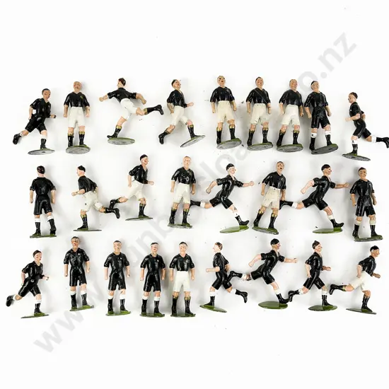Britains Football Two Teams Black and White 29pces