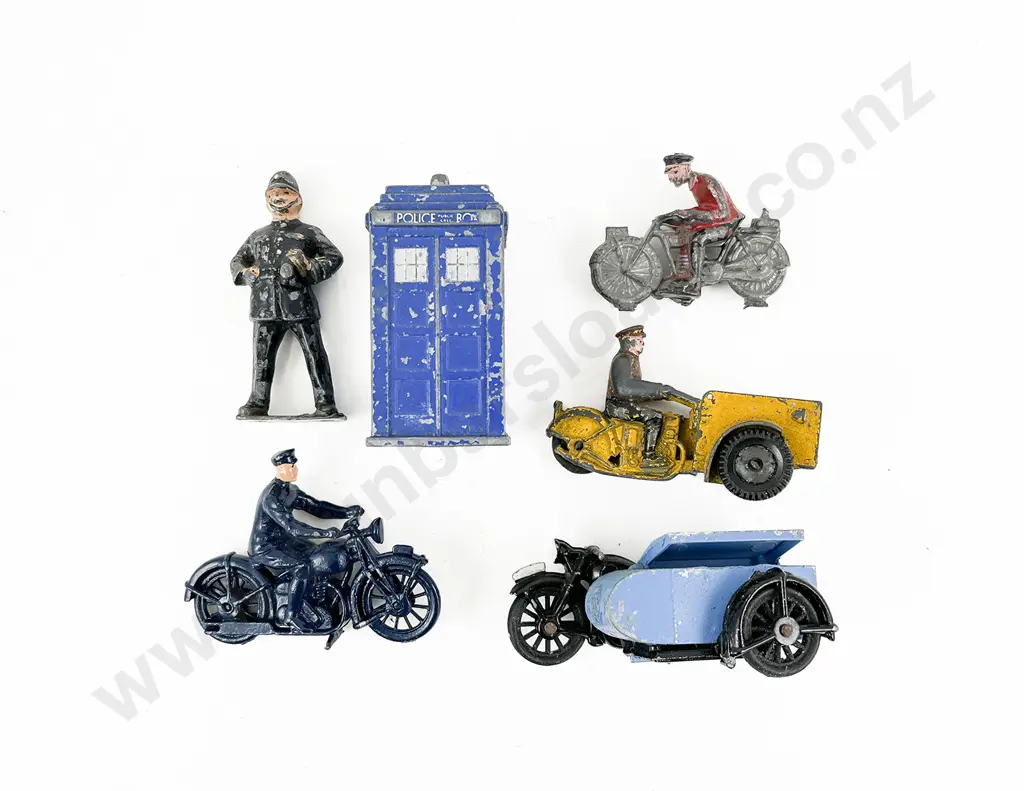 Mixed Manufacture Motorcycles Police Box and Policeman 6pces Image 1++