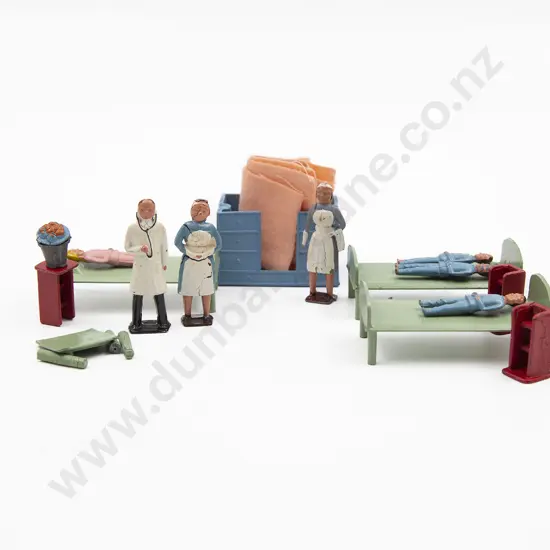 Part Boxed Crescent  Children's Hospital No 1228 14pces