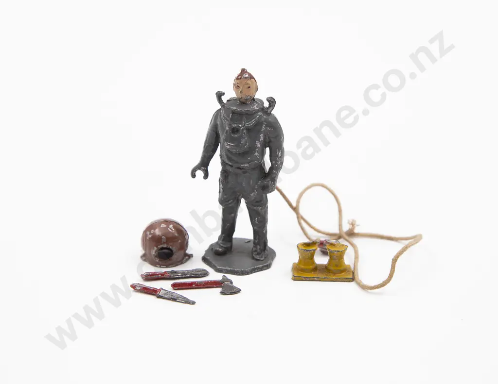Crescent Toys Deep Sea Diver with Accessories Image 1++