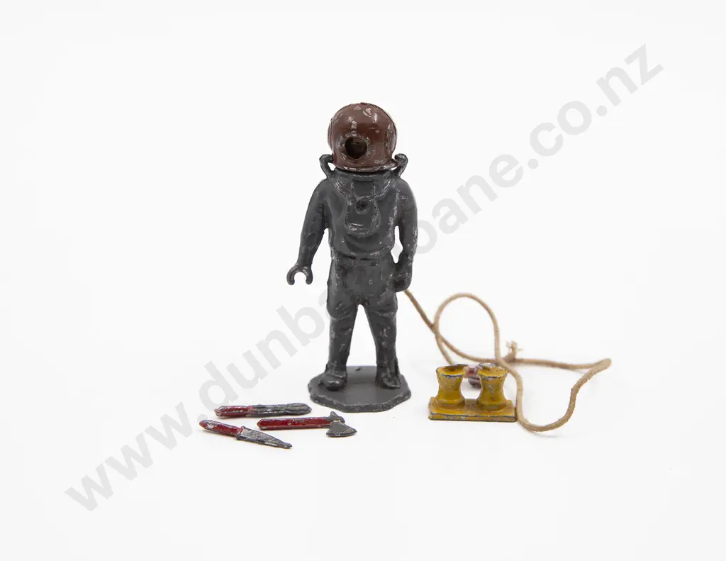 Crescent Toys Deep Sea Diver with Accessories Image 1++