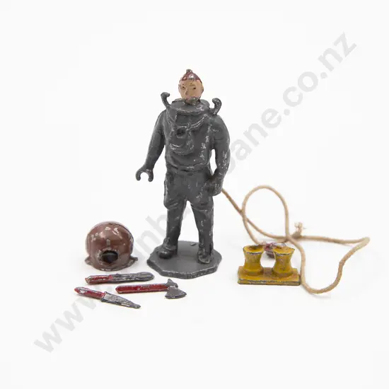 Crescent Toys Deep Sea Diver with Accessories