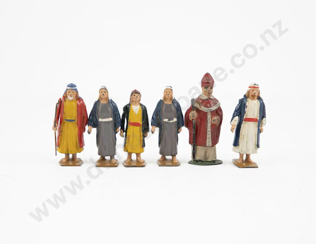 Britains Nativity Figures 5pces and Other Cardinal Image 1++