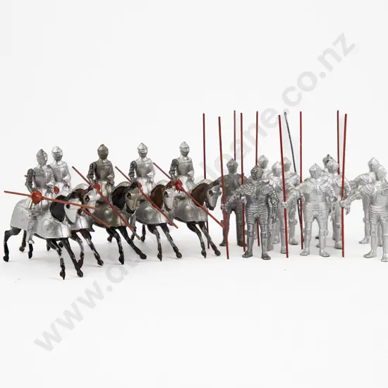 Part Boxed Rosedale Figurines Jousting Knights 15pces
