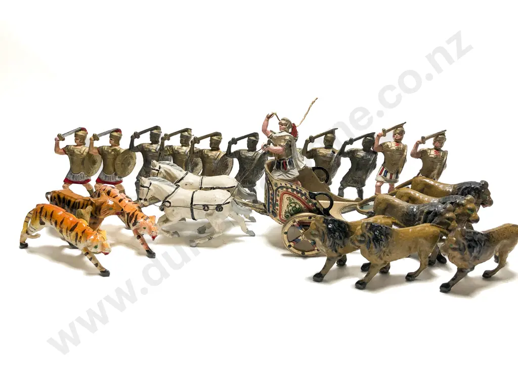 Hill & Co Roman Charioteer with Eleven Gladiators and Nine Lions and Tigers Image 1++