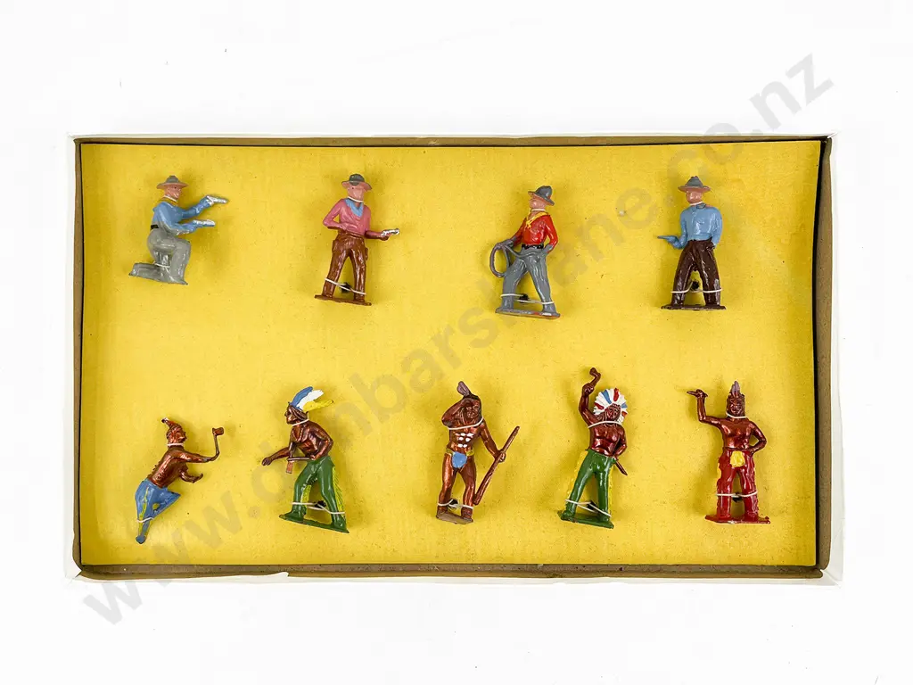 Boxed As New Crescent Toys Made in England Cowboys & Indians 9pces Image 1++