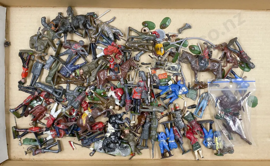 Large Qty Mixed Manufacture Broken Figures Image 1++