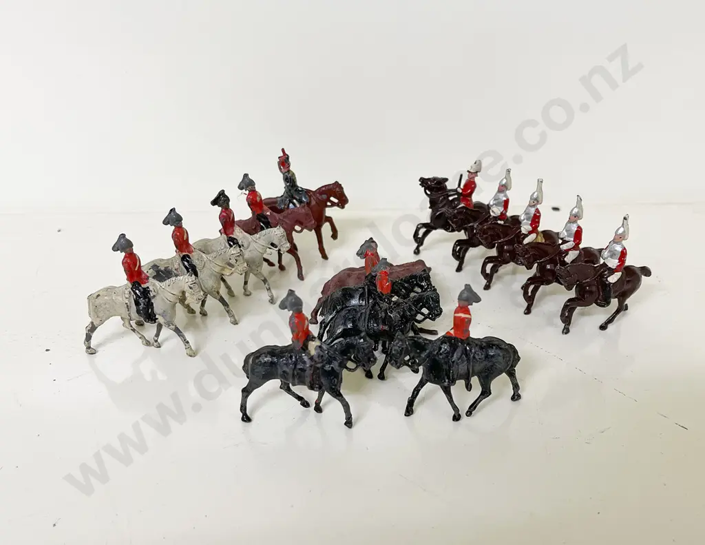 Small Scale Figures Mounted Household Cavalry 12pces Image 1++