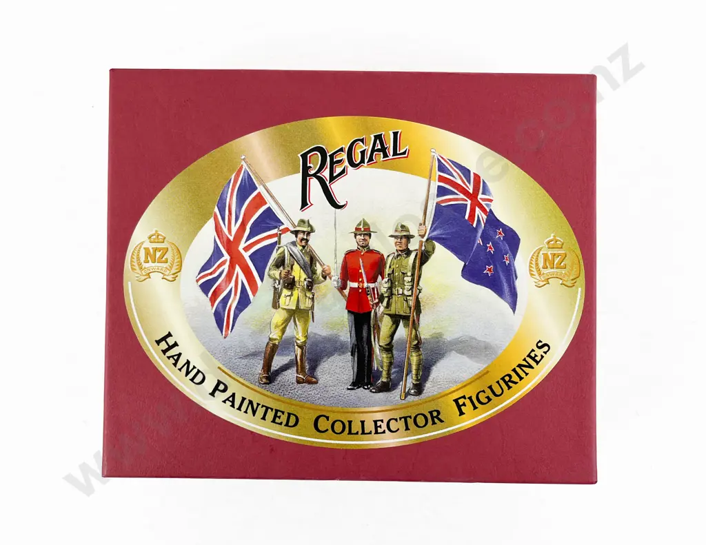 Boxed As New Regal Collector Figurines 2pces Image 1++