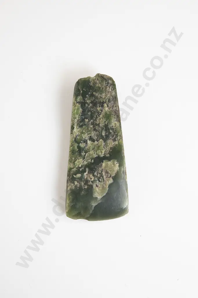 A Pre-European Toki Pounamu Image 1++