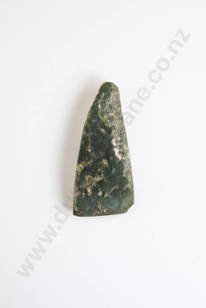 A Pre-European Toki Pounamu Image 1++