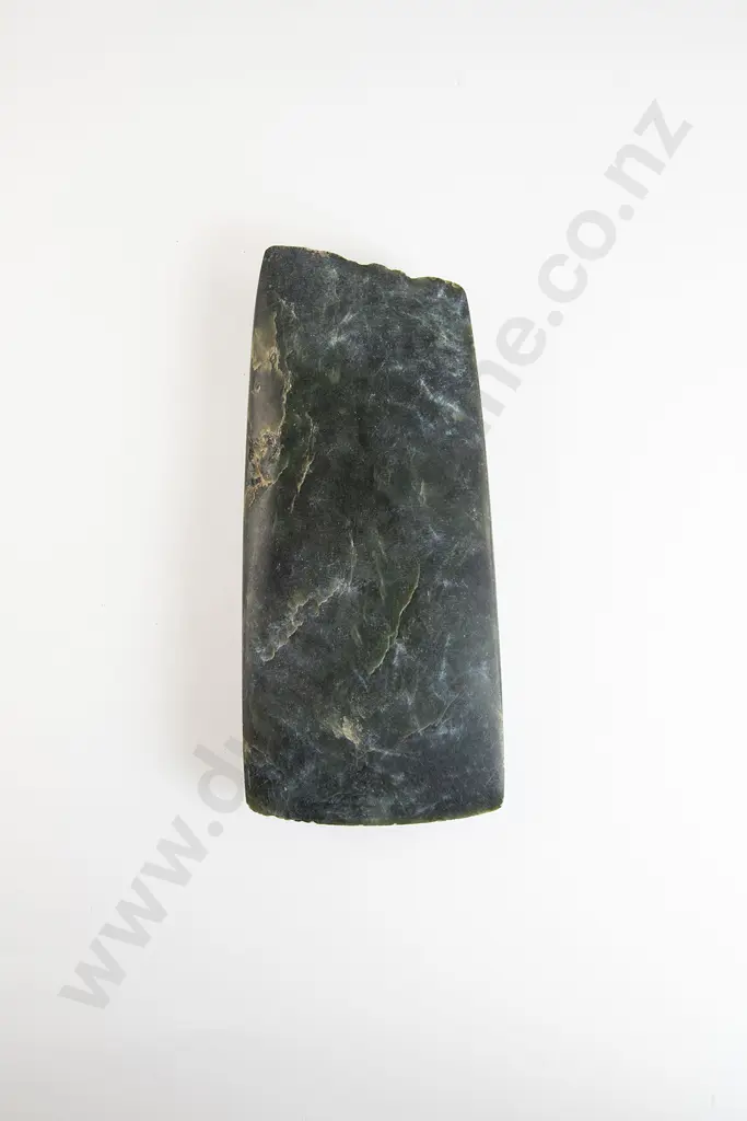 A Pre-European Toki Pounamu Image 1++