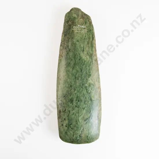 A Large Pre-European Toki Pounamu
