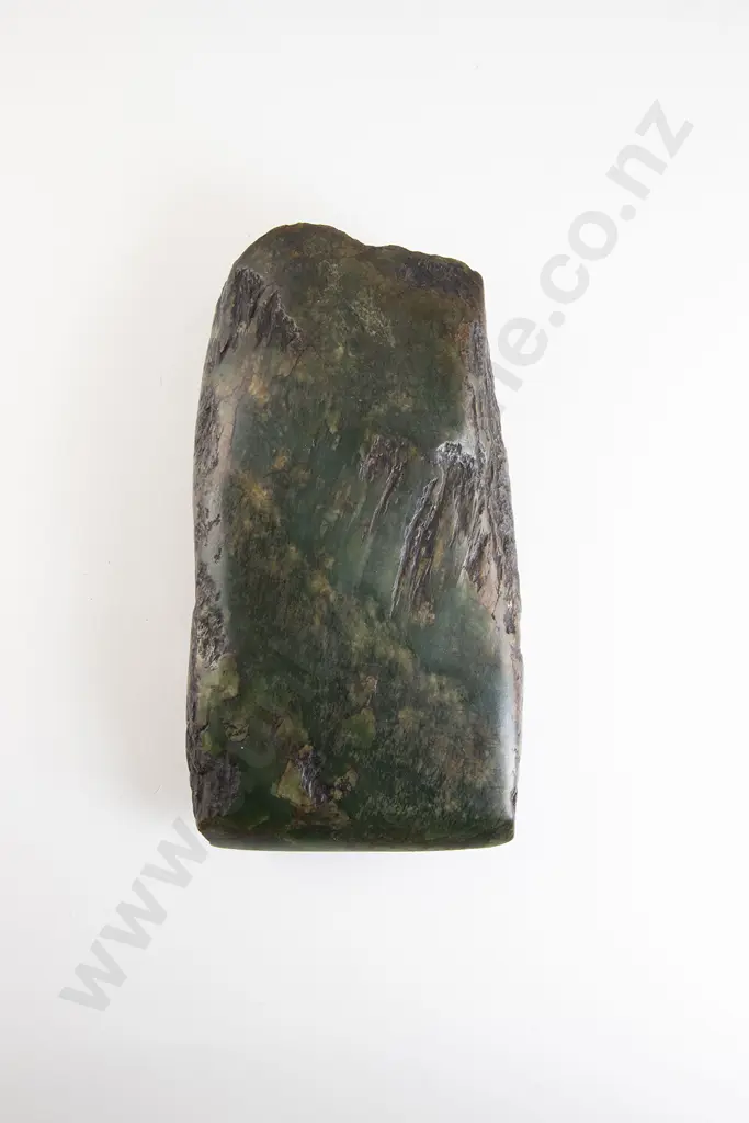 A Pre-European Toki Pounamu Image 1++