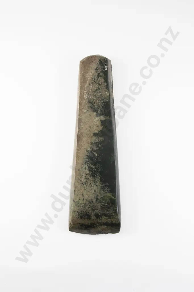 Large Pre-European Toki Pounamu Image 1++