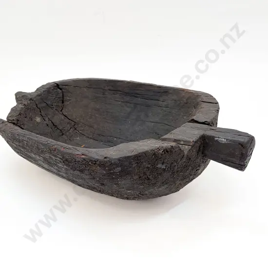 Large Handled Ta Whakairo (Bowl)