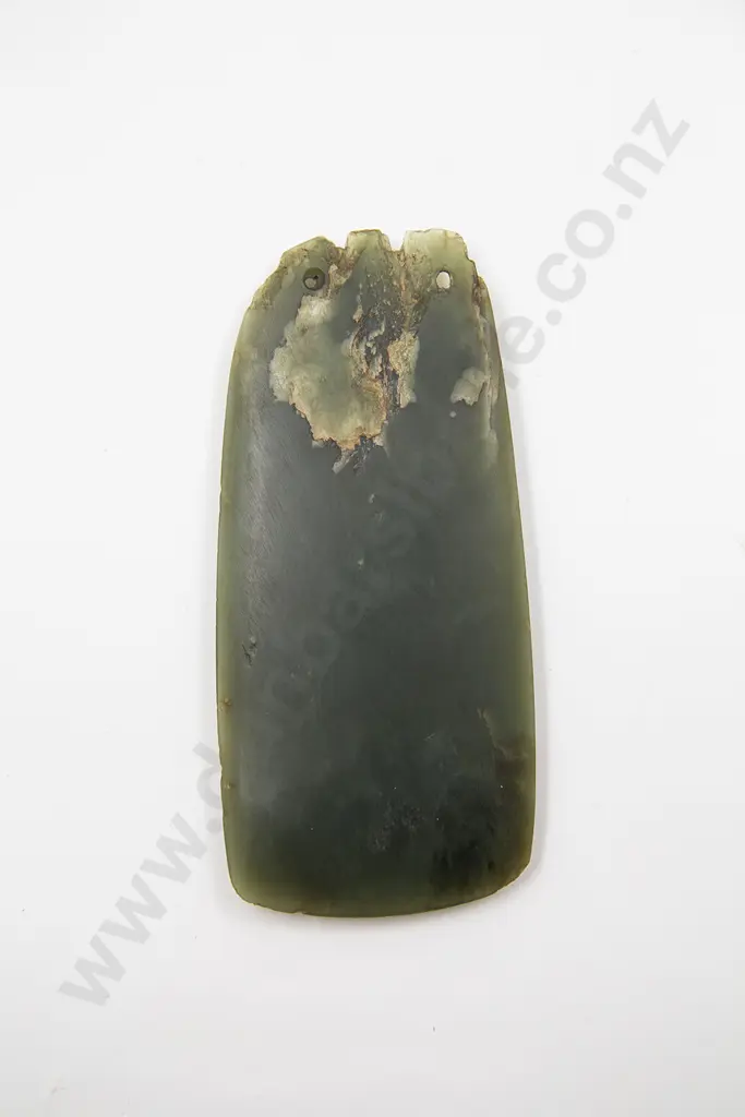 A Rare Pre-European Pounamu Amulet Pendant Image 1++