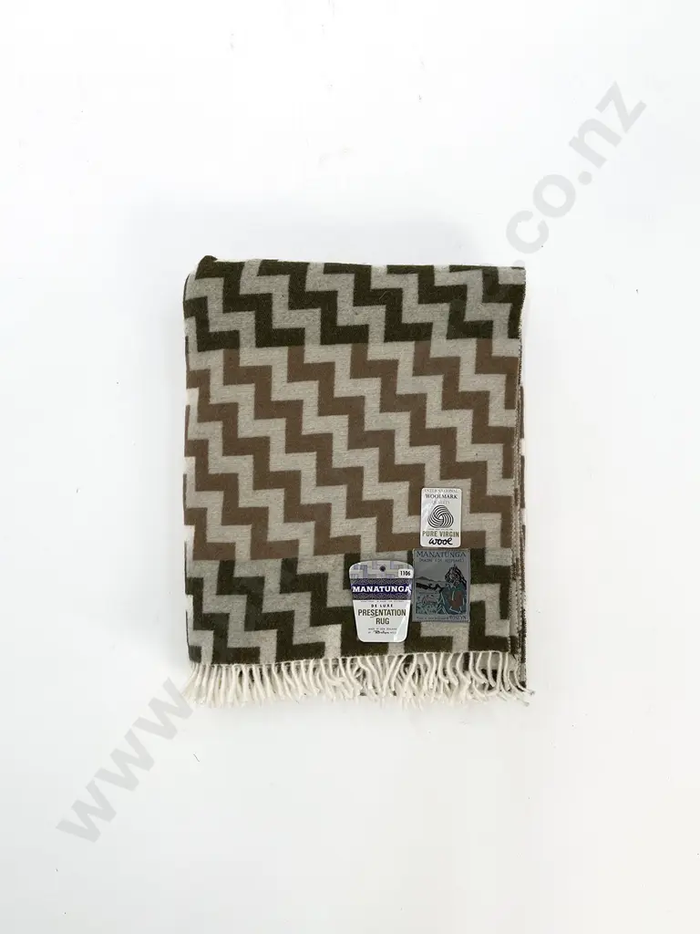 A Rare Manatunga Maori Travel Rug Image 1++