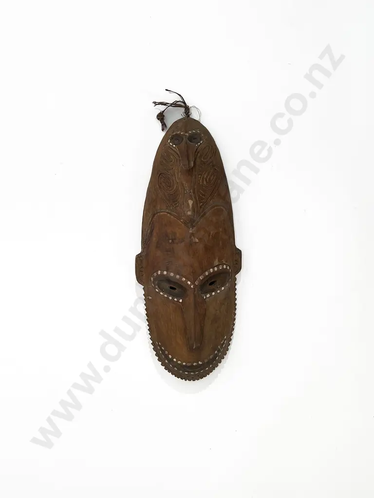 Three Papua New Guinea Spirit Head Masks Image 1++