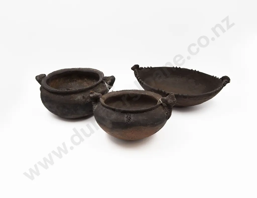 Two Papua New Guinea Cooking Pots And A Food Bowl Image 1++
