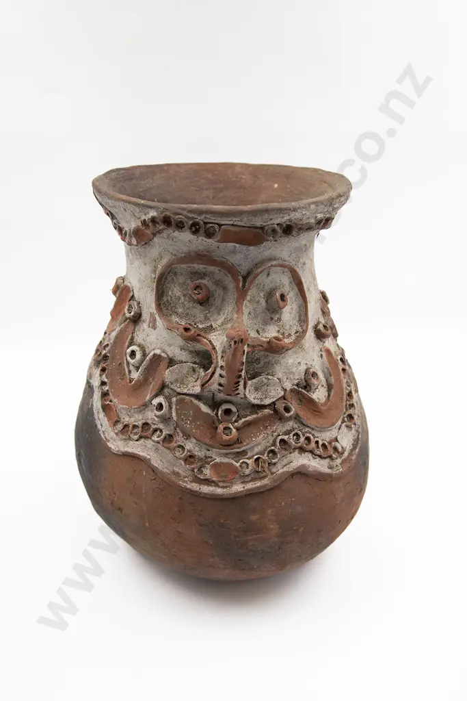 A Good Papua New Guinea Sago Storage Jar From The Aibom Vllage Image 1++