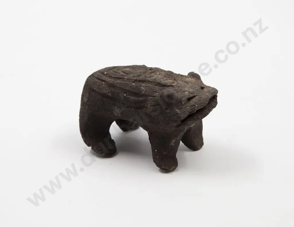 Small Frog Figure From Papua New Guinea Image 1++