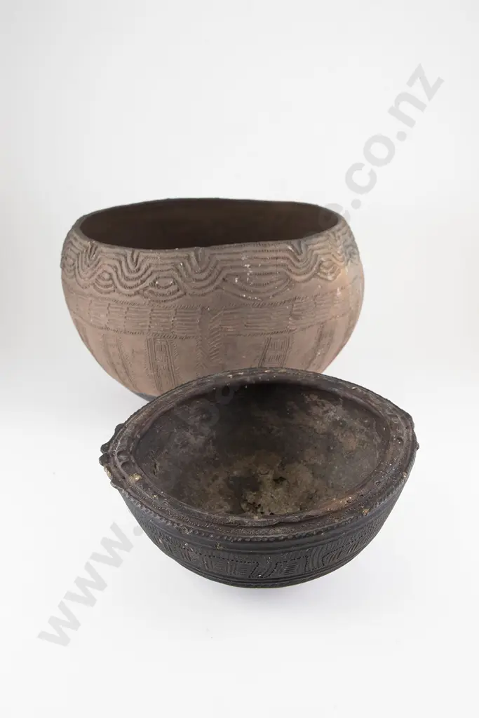 Two Papua New Guinea Cooking Pots Image 1++