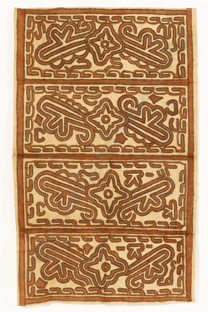A Papua New Guinea Tapa From The Oro Region Image 1++