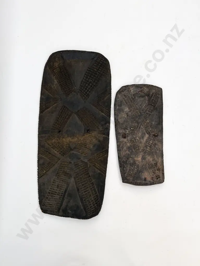 Two Papua New Guinea Shields Image 1++