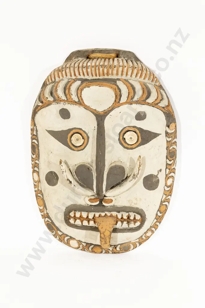 A Papua New Guinea Middle Sepik River Mask Image 1++