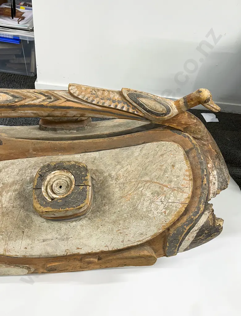 A Large And Impressive Spirit Mask From Papua New Guinea Image 1++