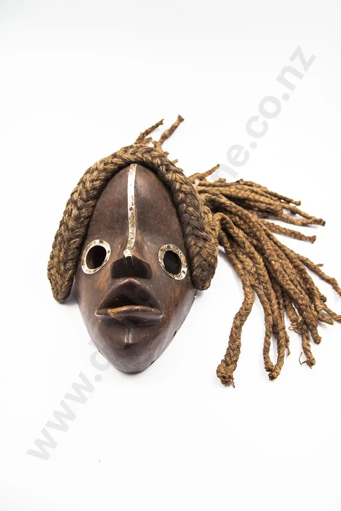 A Dan Mask with Plated Hair Image 1++