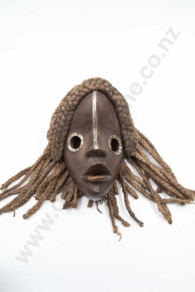 A Dan Mask with Plated Hair Image 1++