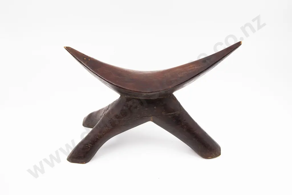 A Dinka/Shulluk Hard Wood Head Rest Image 1++
