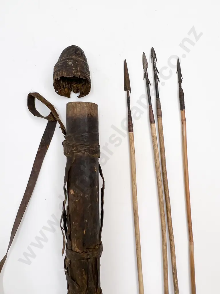 South Sudan Quiver With Arrows Image 1++