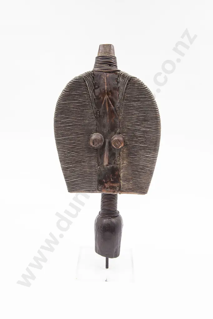 Gabon Reliquary Figure Mounted On A Stand Image 1++